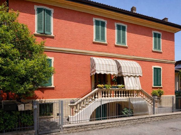 casa indipendente in vendita a Bologna in zona San Vitale
