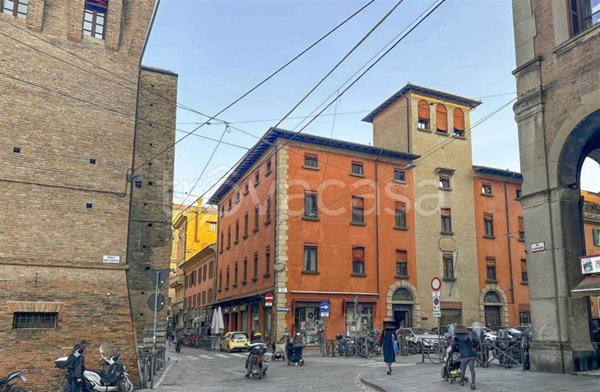 appartamento in vendita a Bologna in zona Centro Storico