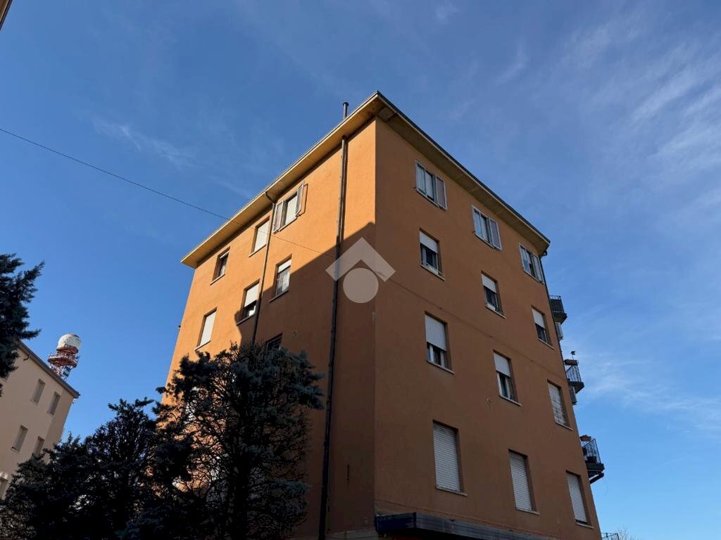 appartamento in vendita a Bologna in zona San Donato