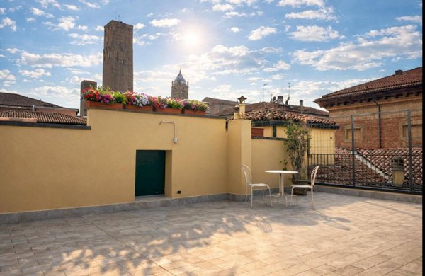 appartamento in vendita a Bologna in zona Centro Storico