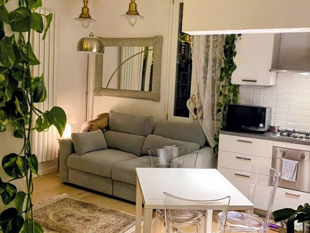 appartamento in vendita a Bologna in zona Saragozza