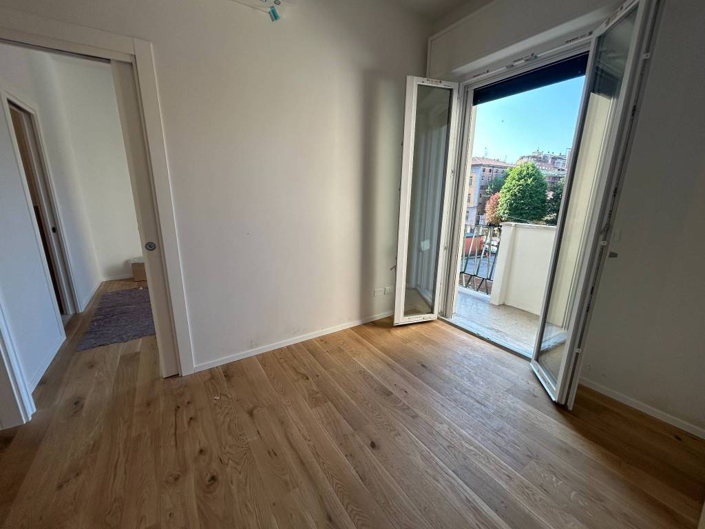 appartamento in vendita a Bologna in zona Quartiere Porto