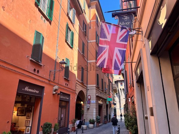 appartamento in vendita a Bologna in zona Centro Storico