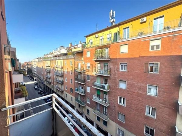 appartamento in vendita a Bologna in zona Quartiere Porto