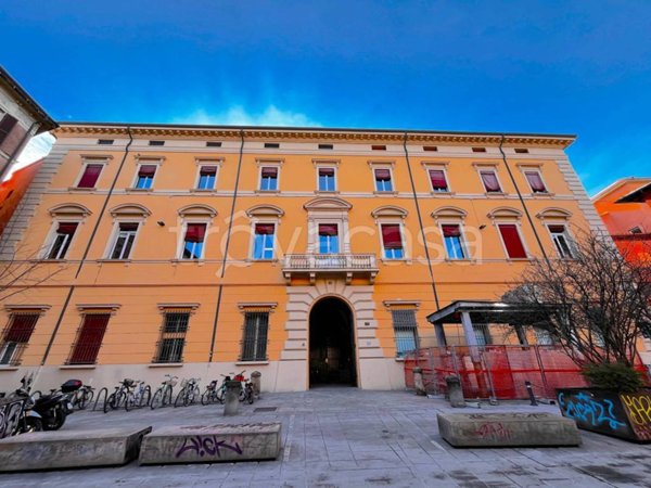 appartamento in vendita a Bologna in zona Centro Storico