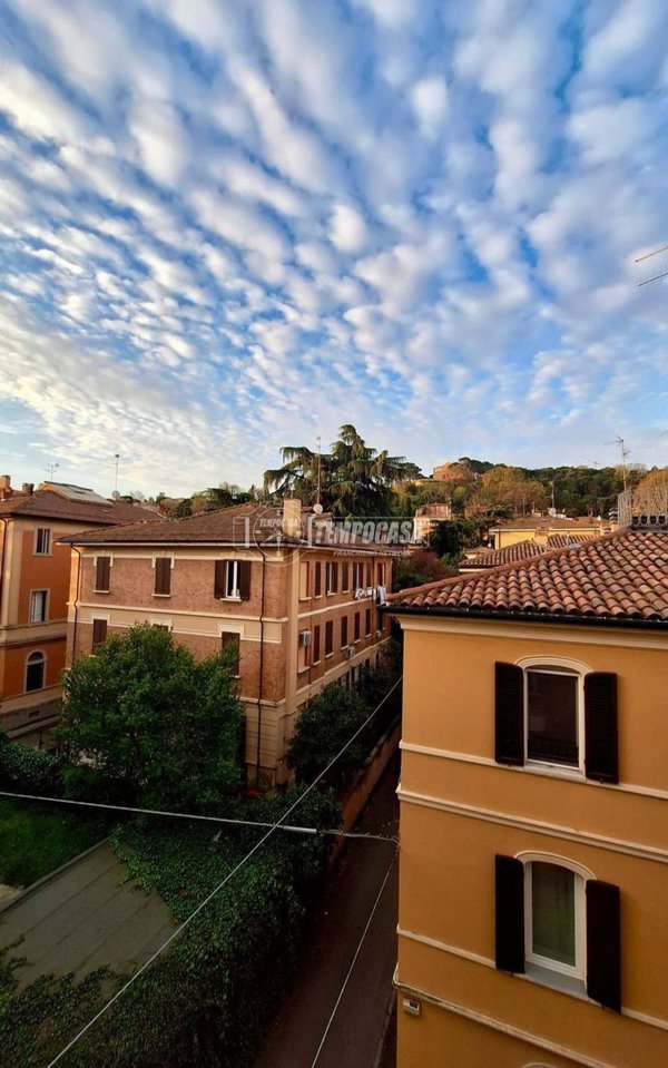 appartamento in vendita a Bologna in zona Santo Stefano