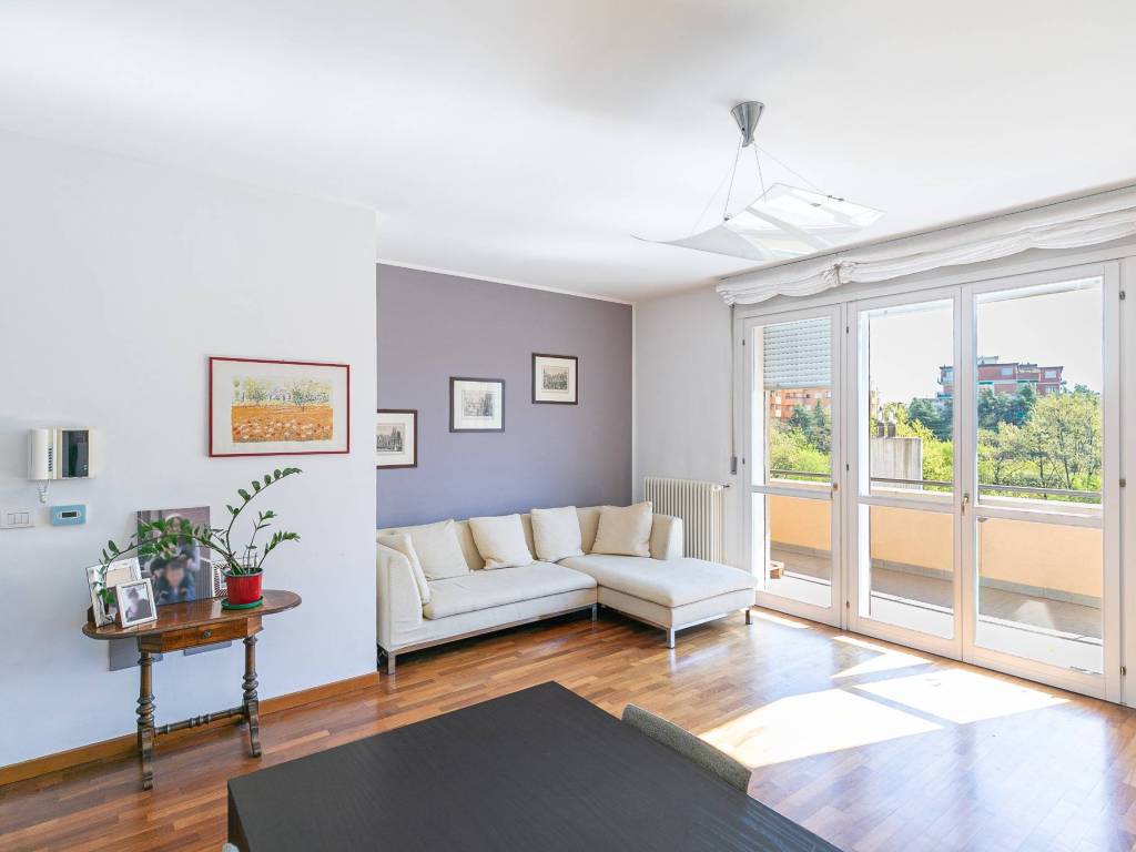 appartamento in vendita a Bologna in zona Savena