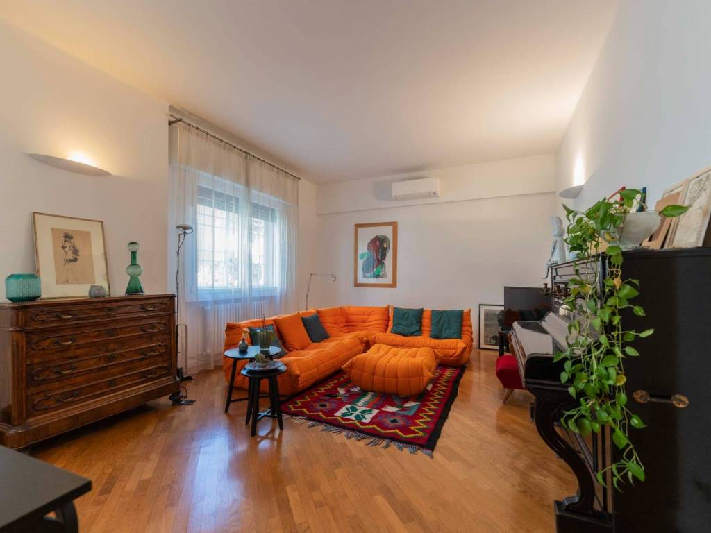 appartamento in vendita a Bologna in zona Colli