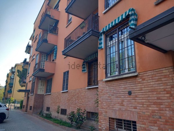 appartamento in vendita a Bologna in zona Saffi