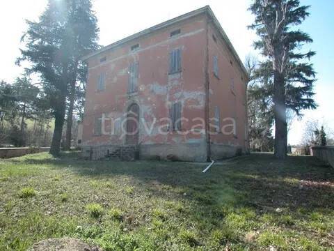 casa indipendente in vendita a Bologna in zona Santo Stefano