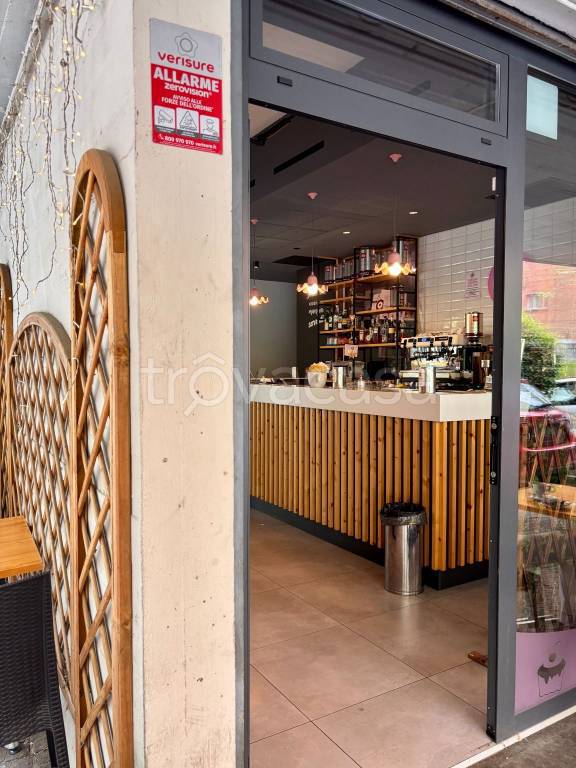 negozio in vendita a Bologna in zona Savena