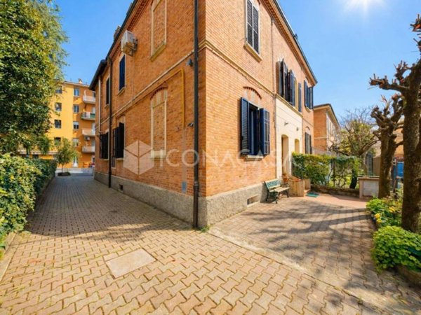 appartamento in vendita a Bologna in zona Santa Viola