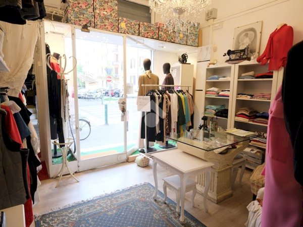 negozio in vendita a Bologna