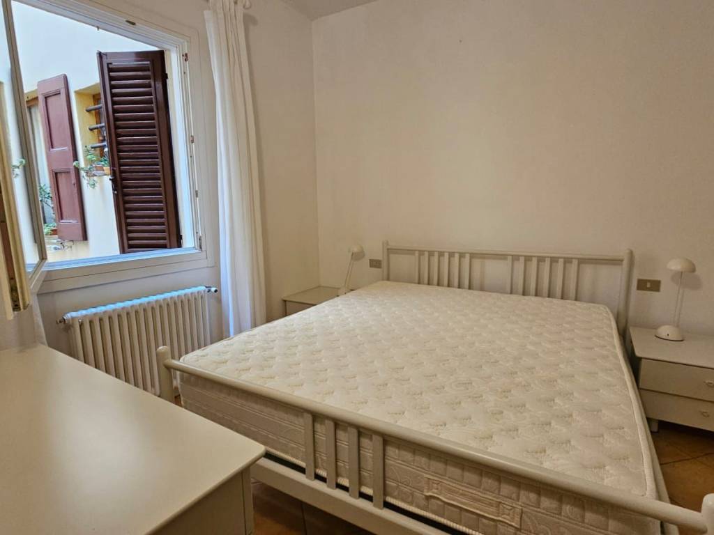 appartamento in vendita a Bologna in zona Saragozza