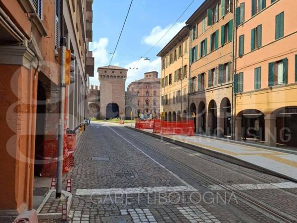 appartamento in vendita a Bologna in zona Centro Storico