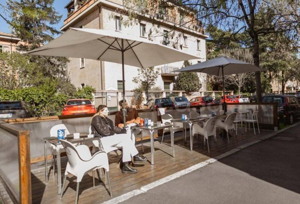 negozio in vendita a Bologna in zona Murri