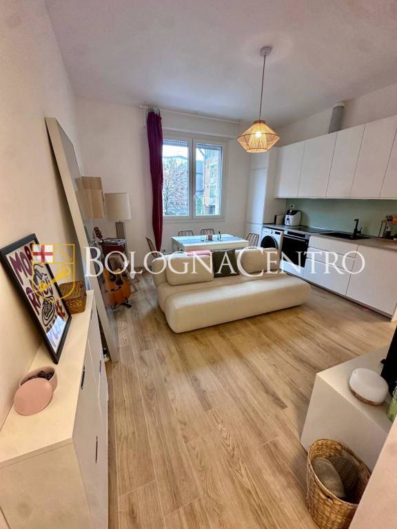 appartamento in vendita a Bologna in zona San Vitale