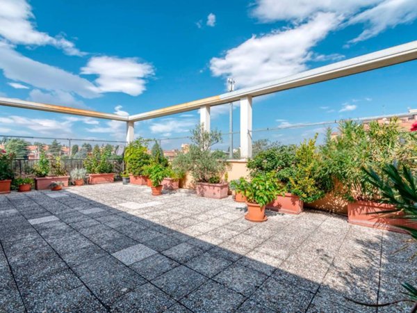 appartamento in vendita a Bologna in zona Savena