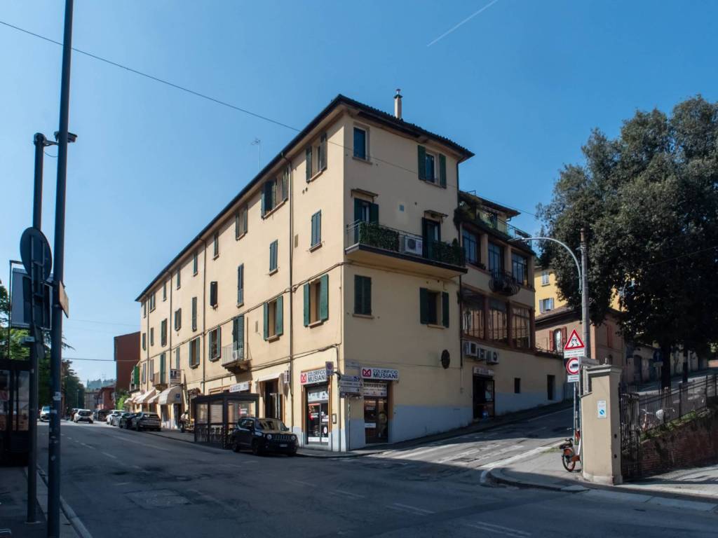 appartamento in vendita a Bologna in zona Santo Stefano