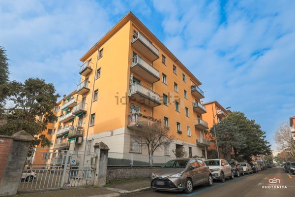 appartamento in vendita a Bologna in zona San Vitale