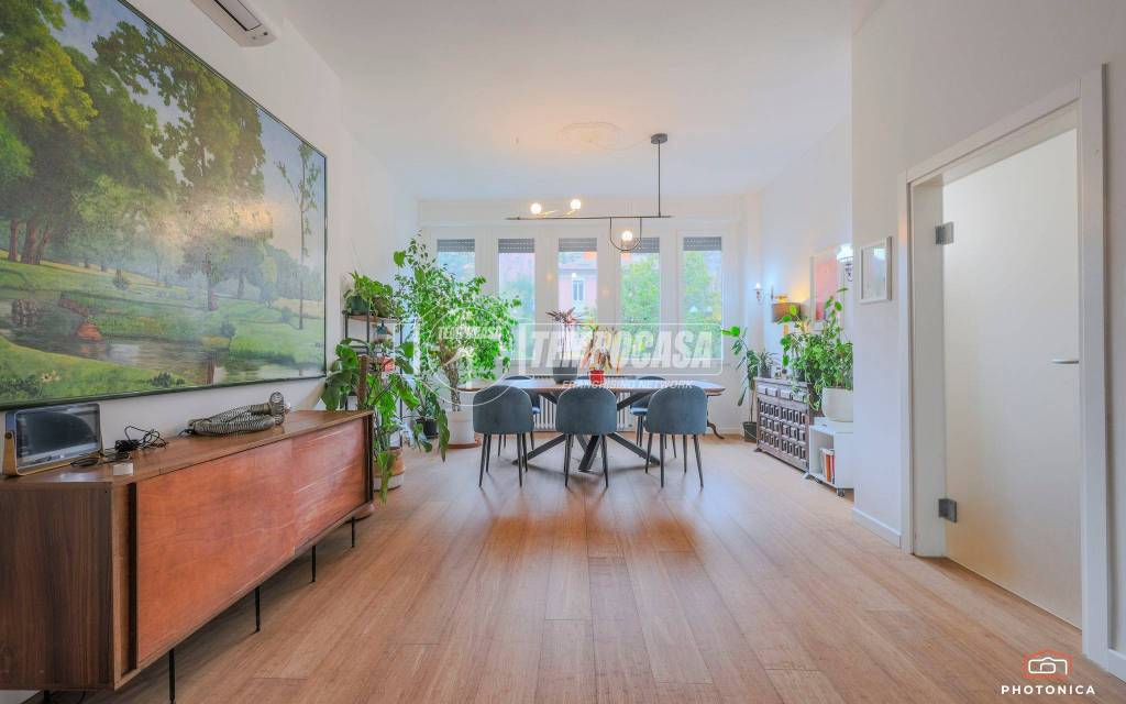 appartamento in vendita a Bologna in zona Santo Stefano