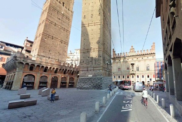 appartamento in vendita a Bologna in zona Centro Storico