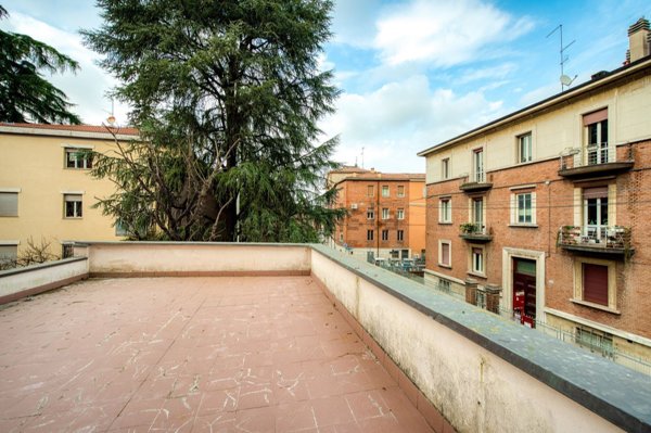 appartamento in vendita a Bologna in zona Santo Stefano