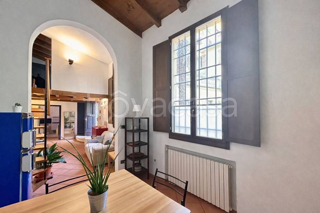 appartamento in vendita a Bologna in zona Santo Stefano