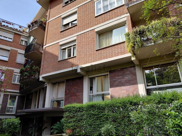 appartamento in vendita a Bologna in zona Santo Stefano