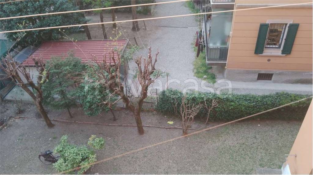 appartamento in vendita a Bologna in zona Saffi