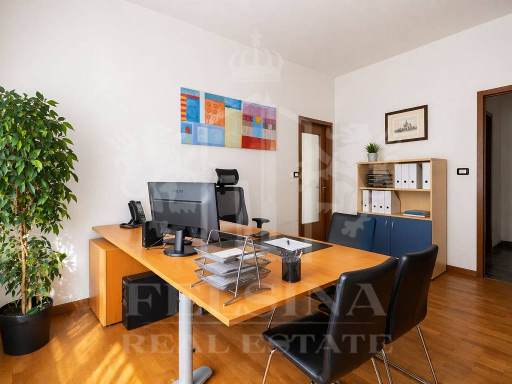 ufficio in vendita a Bologna