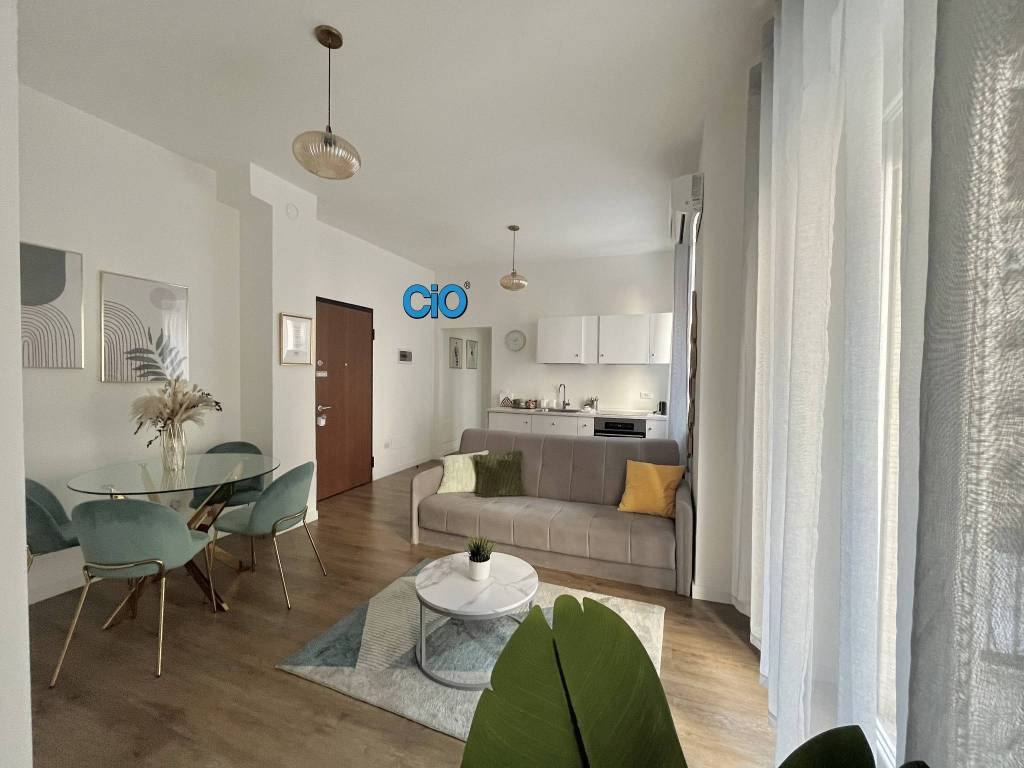 negozio in vendita a Bologna in zona Centro Storico