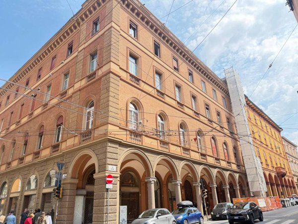 appartamento in vendita a Bologna in zona Centro Storico