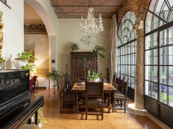 appartamento in vendita a Bologna in zona Centro Storico