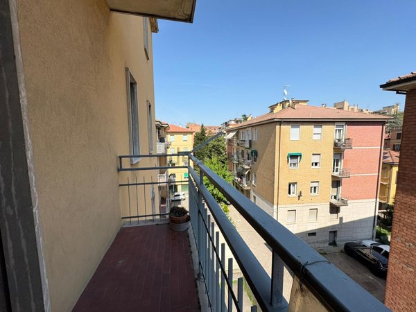 appartamento in vendita a Bologna in zona Saffi