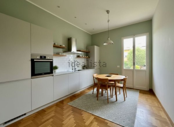 appartamento in vendita a Bologna in zona Santo Stefano