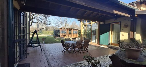 casa indipendente in vendita a Bologna in zona Zona Industriale Ròveri