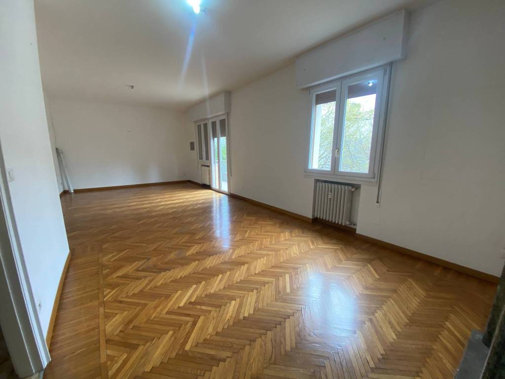 appartamento in vendita a Bologna in zona Santo Stefano