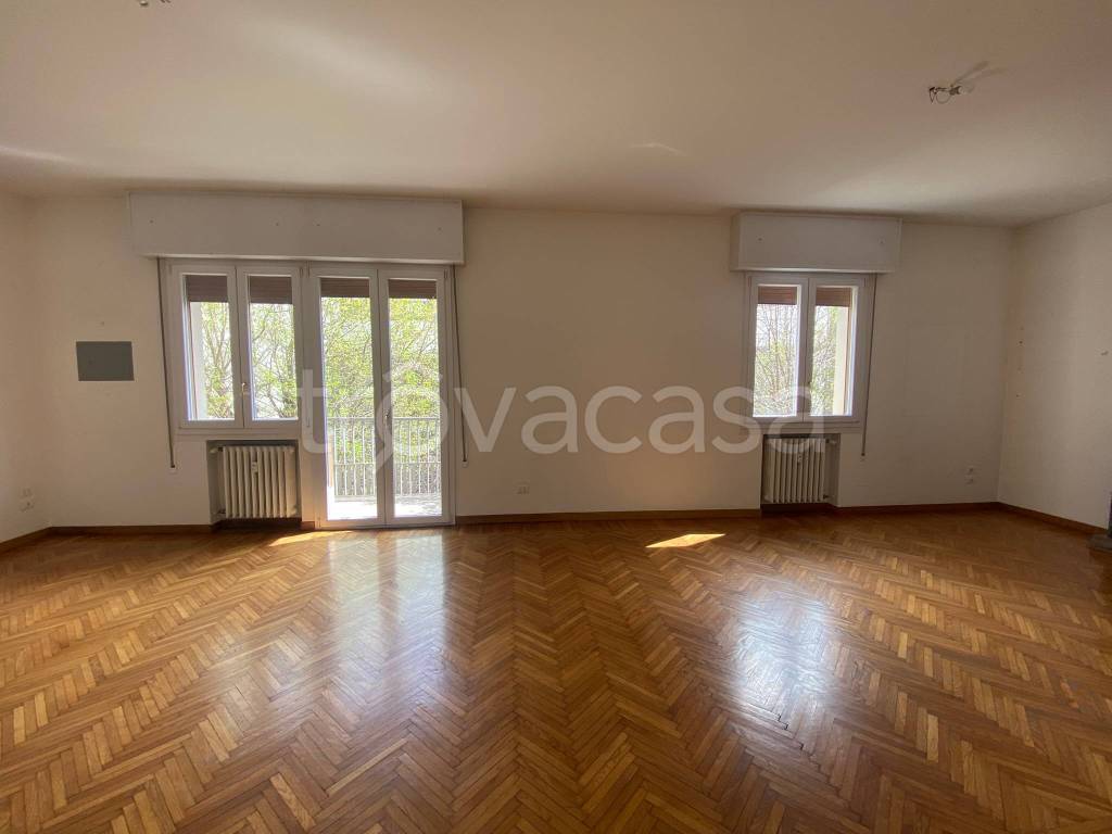 appartamento in vendita a Bologna in zona Santo Stefano
