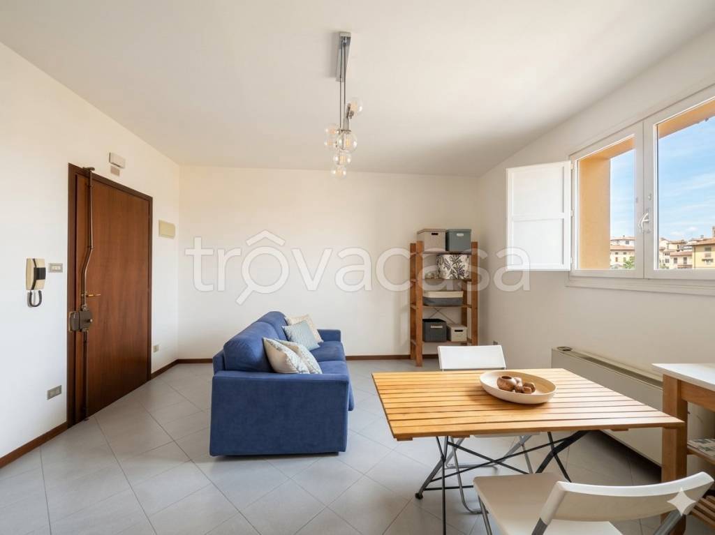 appartamento in vendita a Bologna in zona Quartiere Porto