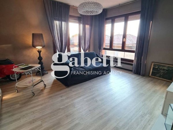 appartamento in vendita a Bologna in zona Santo Stefano