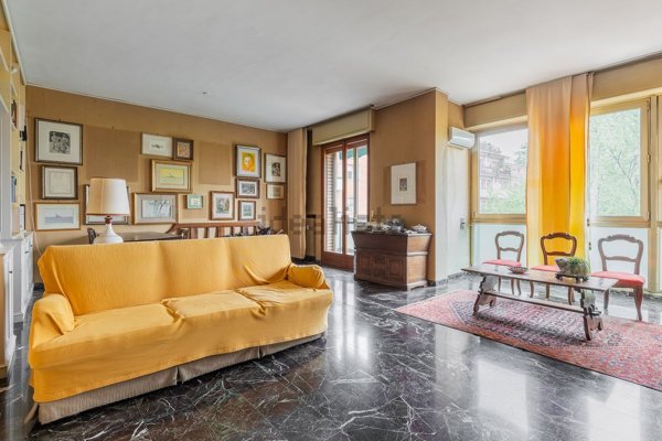 appartamento in vendita a Bologna in zona Quartiere Porto