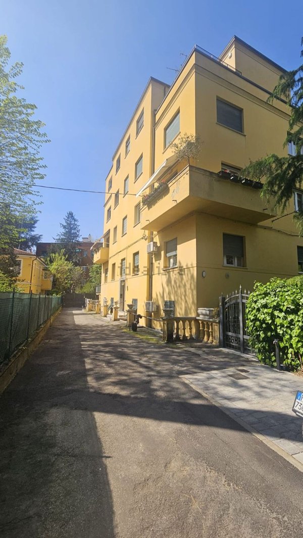 appartamento in vendita a Bologna in zona Murri