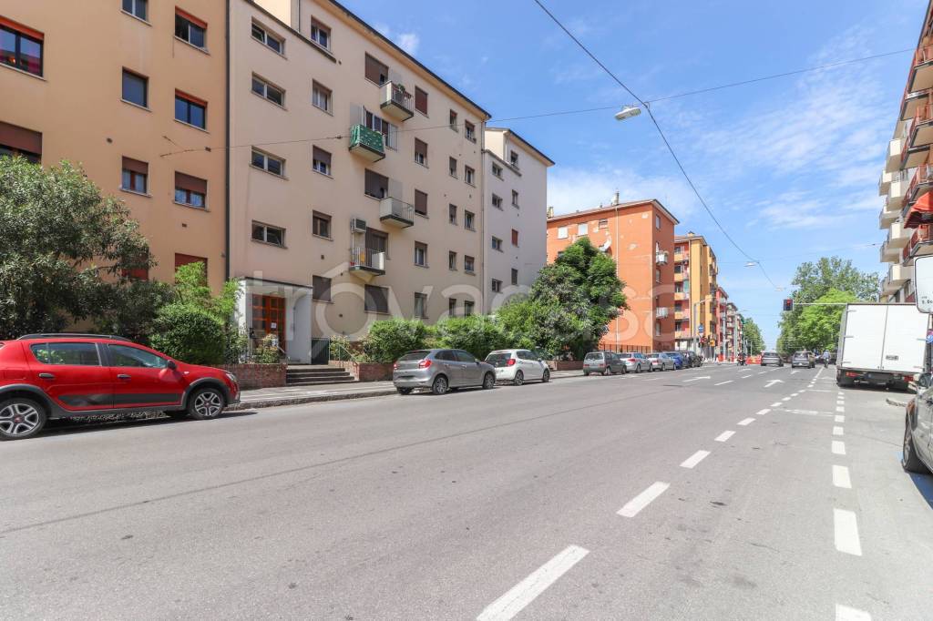 appartamento in vendita a Bologna in zona San Donato
