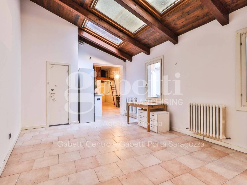appartamento in vendita a Bologna in zona San Vitale
