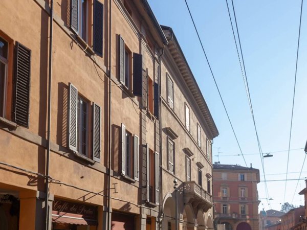 appartamento in vendita a Bologna in zona Santo Stefano