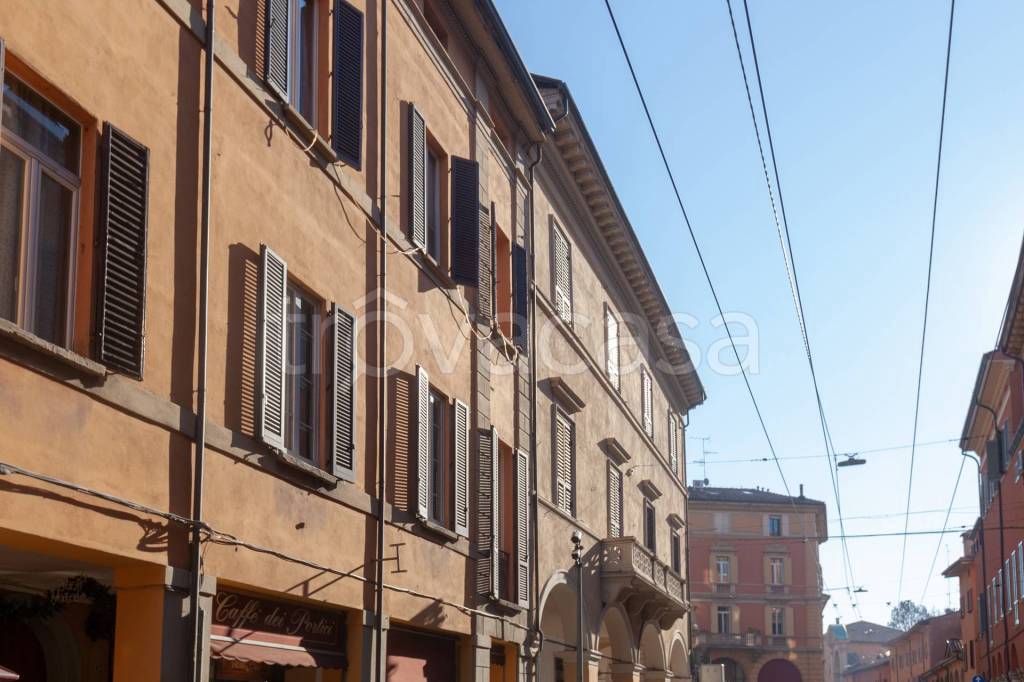 appartamento in vendita a Bologna in zona Santo Stefano