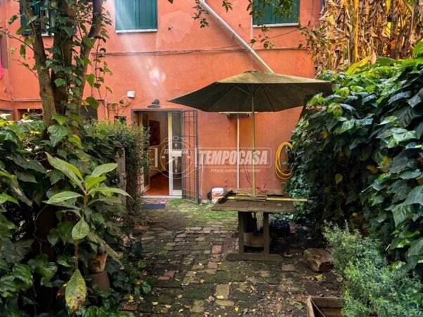 appartamento in vendita a Bologna in zona Centro Storico