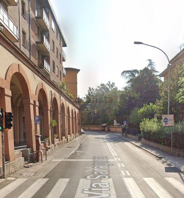 appartamento in vendita a Bologna in zona Santo Stefano