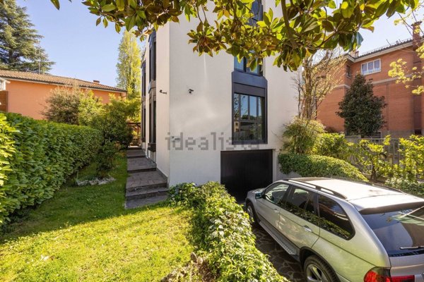 casa indipendente in vendita a Bologna in zona Saragozza